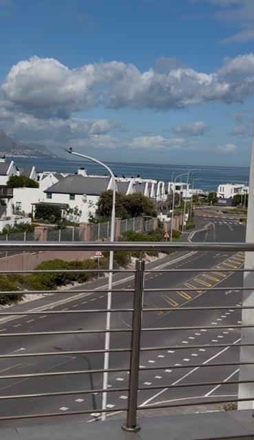 To Let 1 Bedroom Property for Rent in Big Bay Western Cape
